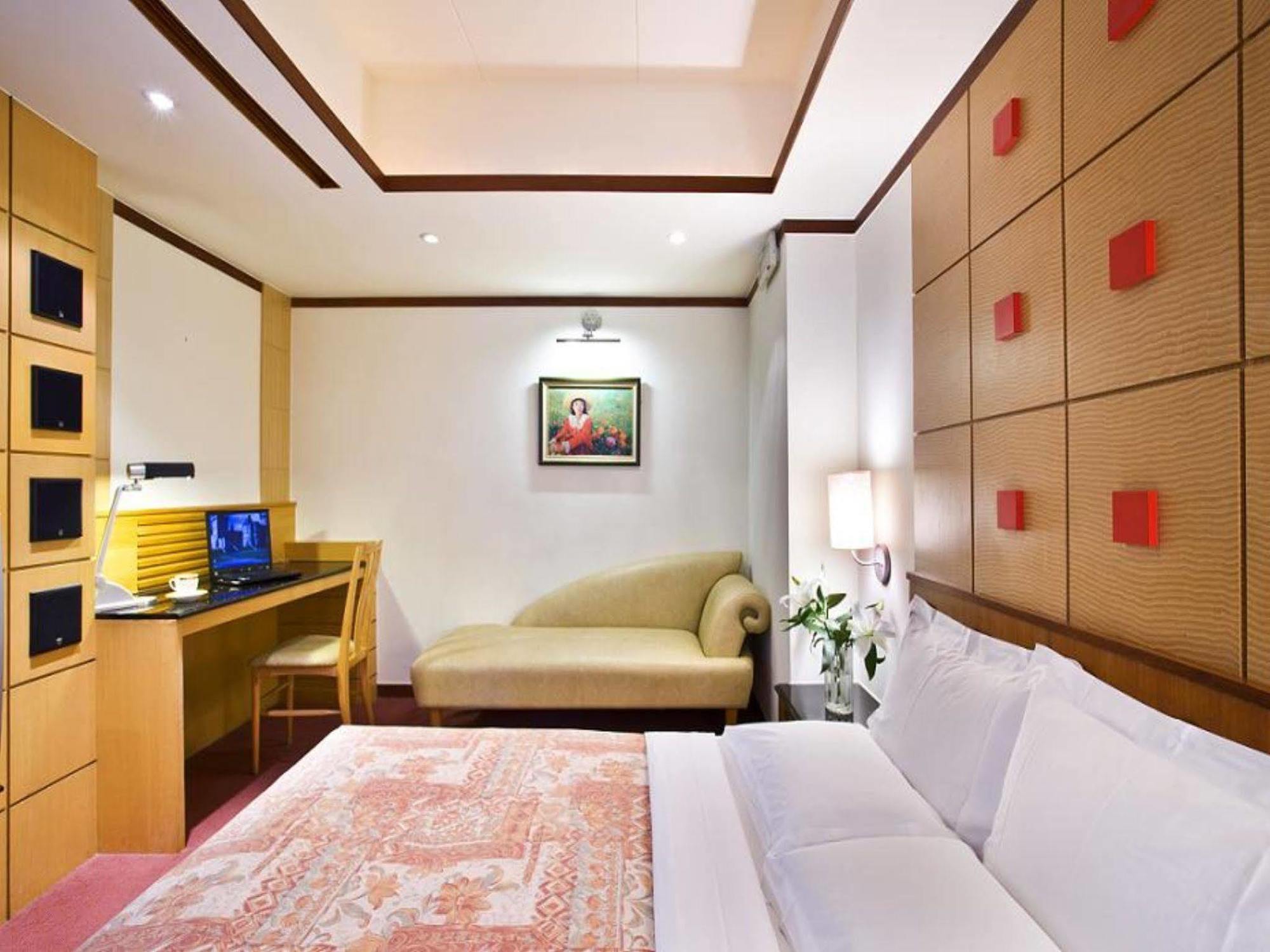 Kao Yuan Hotel - Zhong Zheng Taichung Exterior foto